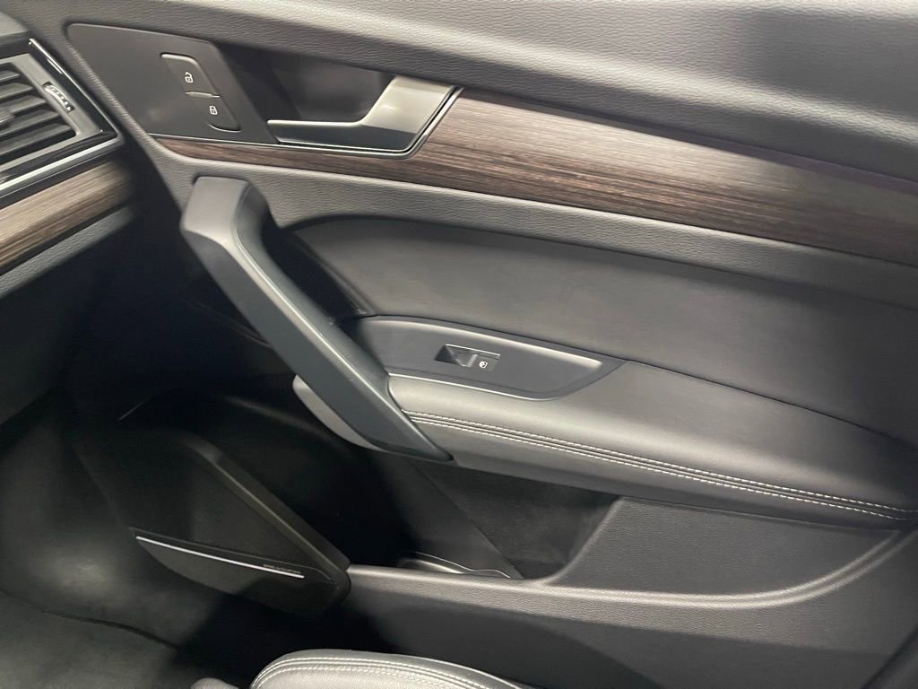 Used 2025 Audi Q5 2.0T Premium Plus image 27