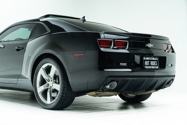 Used 2012 Chevrolet Camaro SS RWD image 20