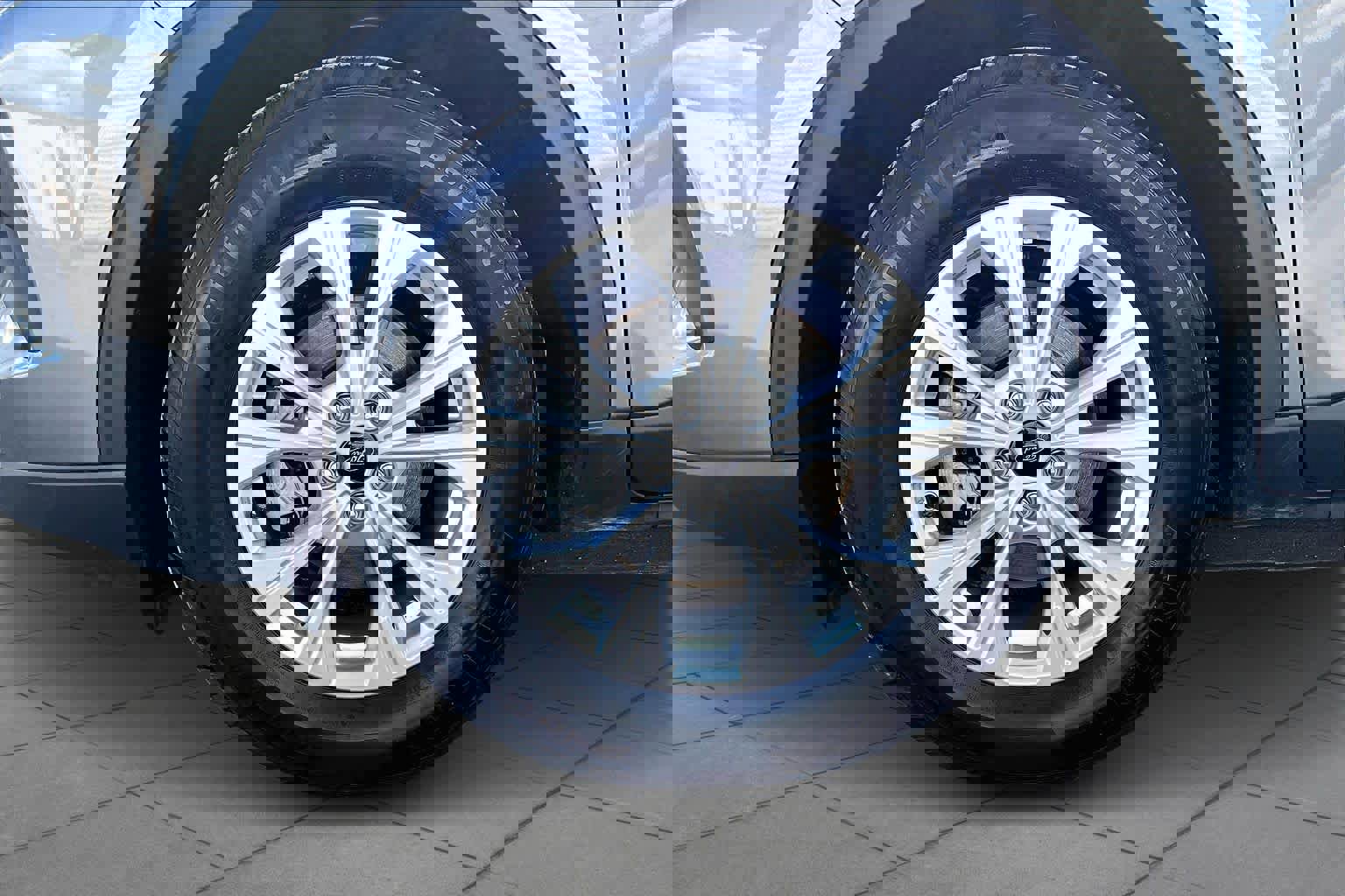 Certified 2024 Ford Escape Active w/ Tech Pack #2 image 11