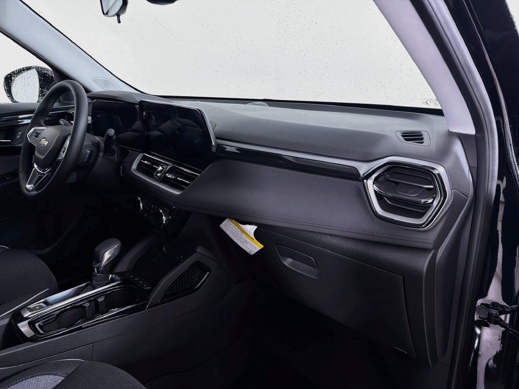 New 2026 Chevrolet TrailBlazer LT w/ LT Cold Weather Package AWD/4WD image 20