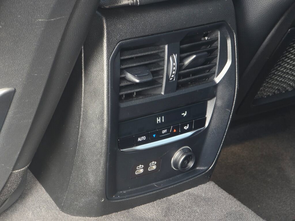 Used 2019 BMW 330i Sedan w/ Premium Package RWD image 19