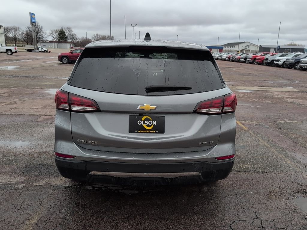Used 2023 Chevrolet Equinox LT image 4