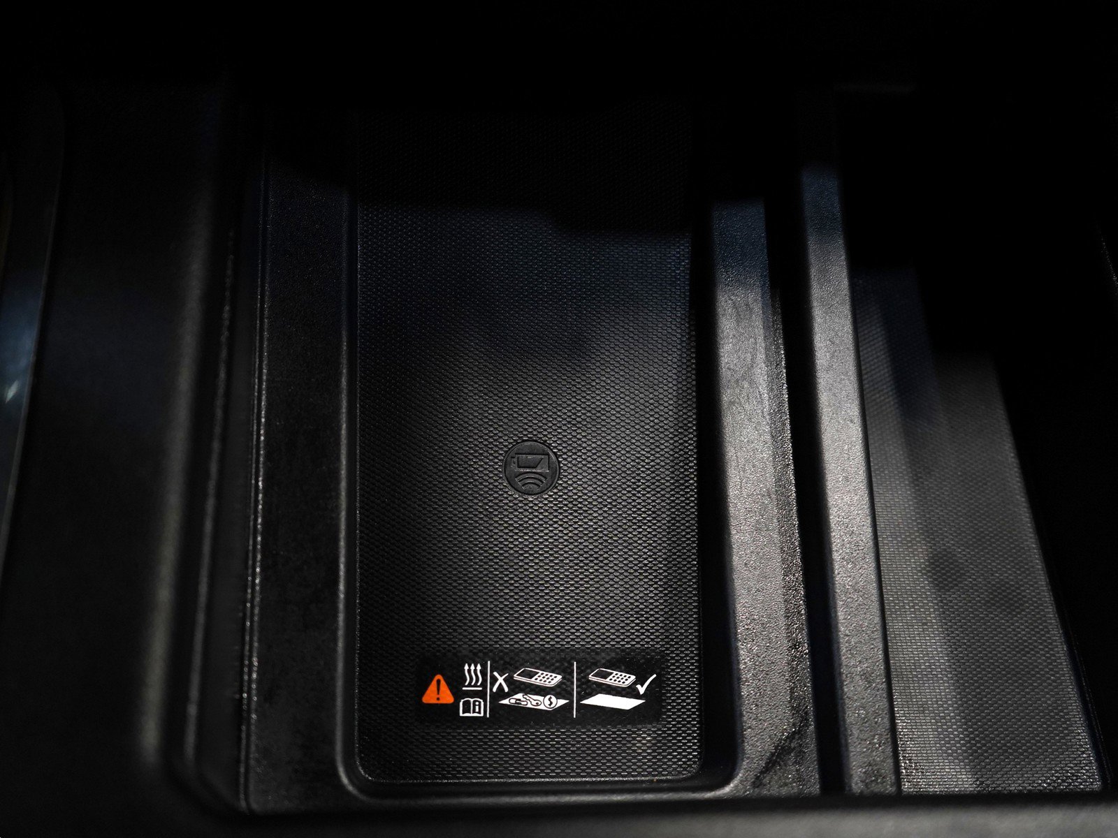 Used 2022 Chevrolet Silverado 2500 High Country w/ Z71 Off-Road Package image 24