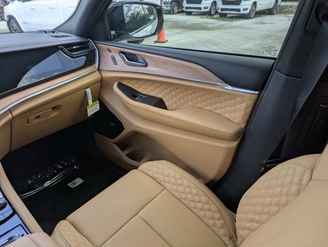New 2026 Jeep Grand Cherokee L Summit w/ Obsidian Package AWD/4WD image 20