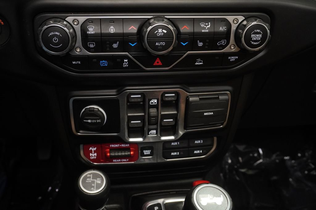 Used 2021 Jeep Wrangler Unlimited Rubicon 4xe w/ Cold Weather Group image 38