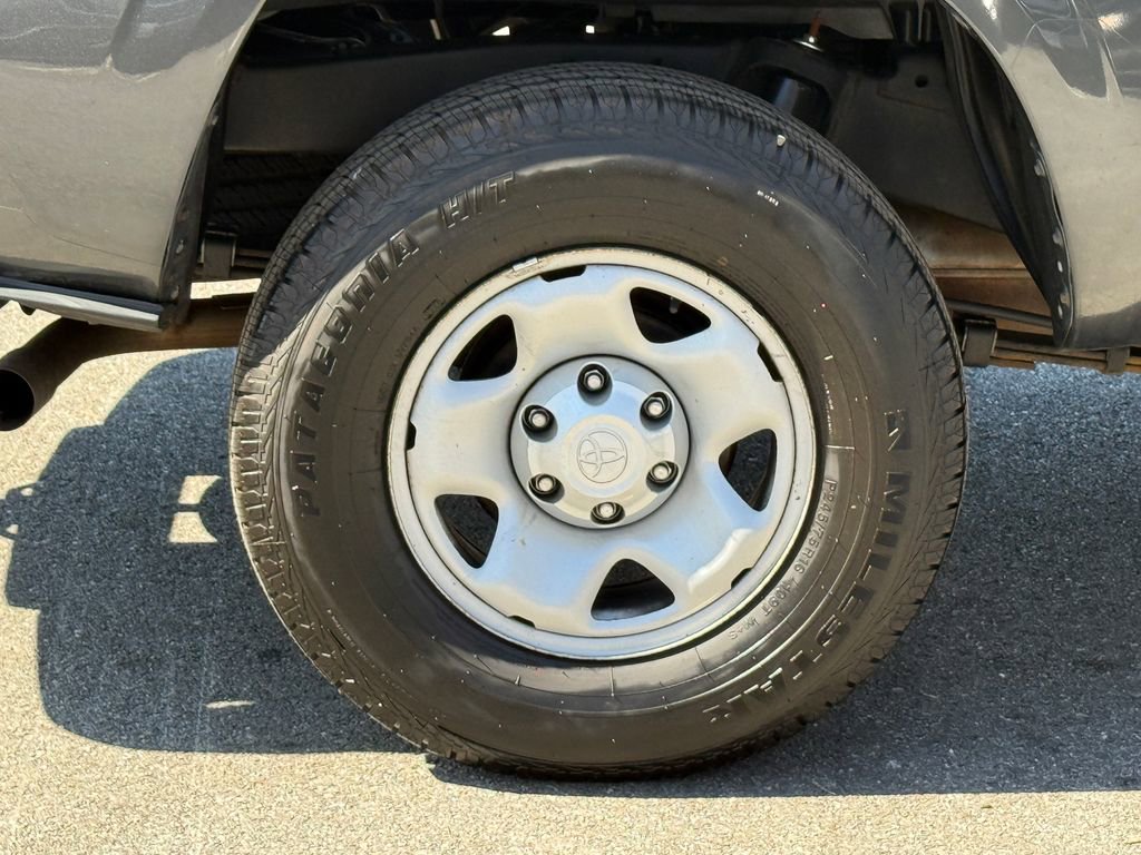 Used 2021 Toyota Tacoma SR image 8