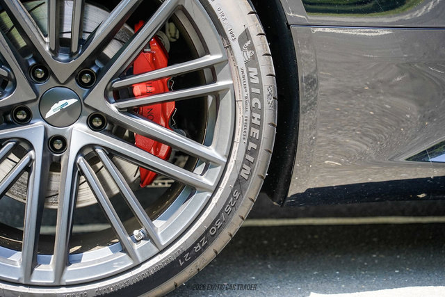 Used 2024 Aston Martin DB12 Coupe RWD image 59