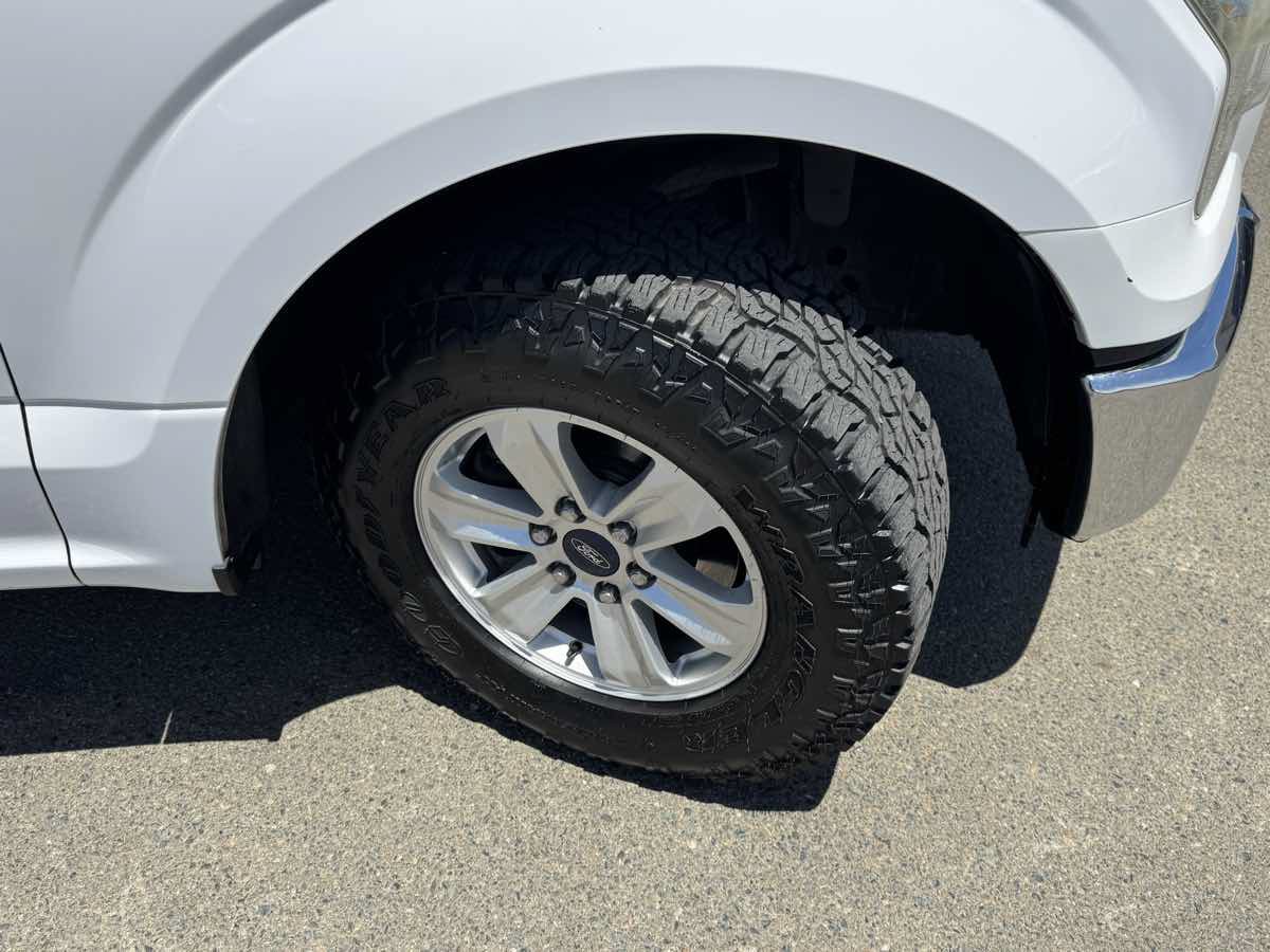 Used 2015 Ford F150 XLT RWD image 36
