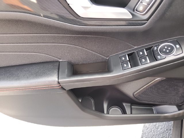 Used 2023 Ford Escape ST-Line w/ Tech Pack #1 AWD/4WD image 22