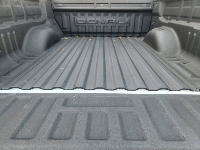 Used 2022 GMC Canyon Denali image 26