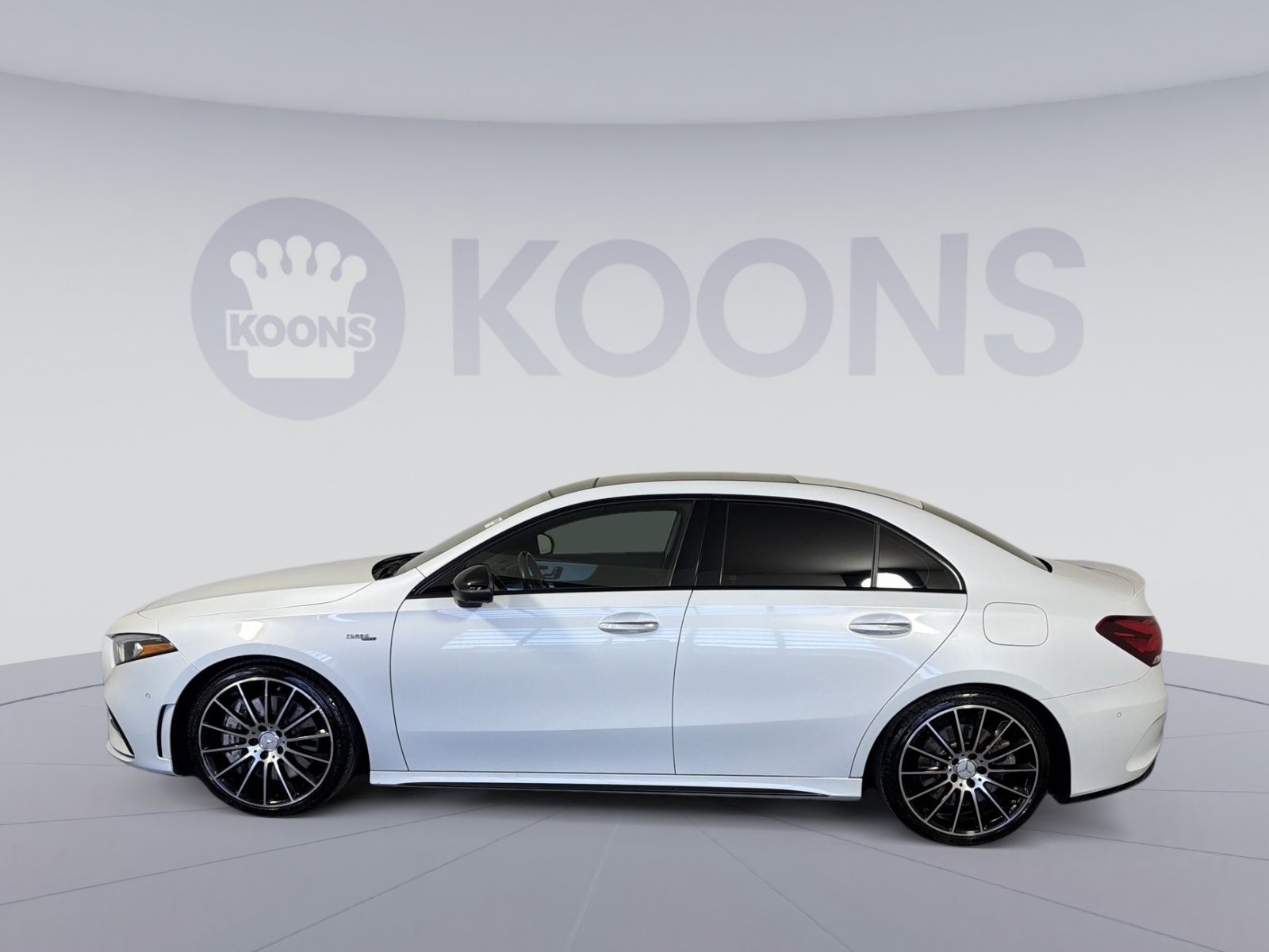 Used 2021 Mercedes-Benz A 35 AMG 4MATIC image 2