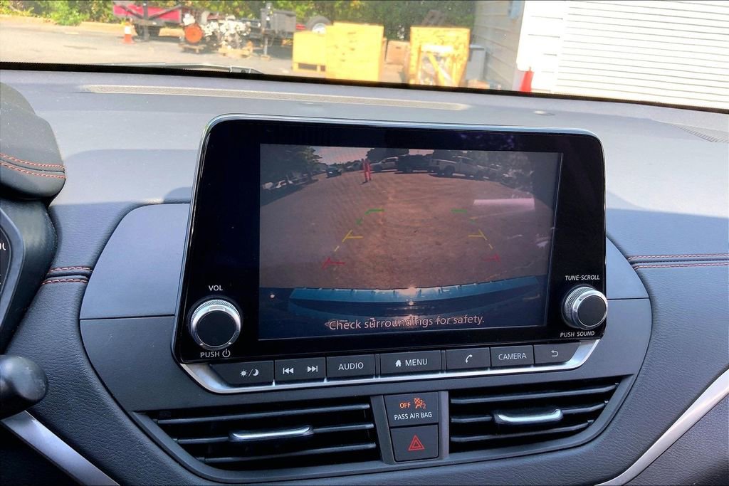 Used 2021 Nissan Altima 2.5 SR AWD/4WD image 11