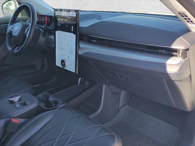 Certified 2022 Ford Mustang Mach-E Select AWD/4WD image 22