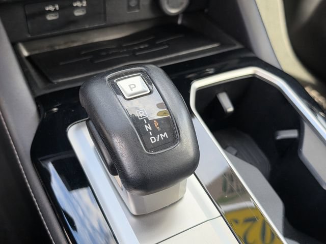 Used 2025 Mitsubishi Outlander SE FWD image 29