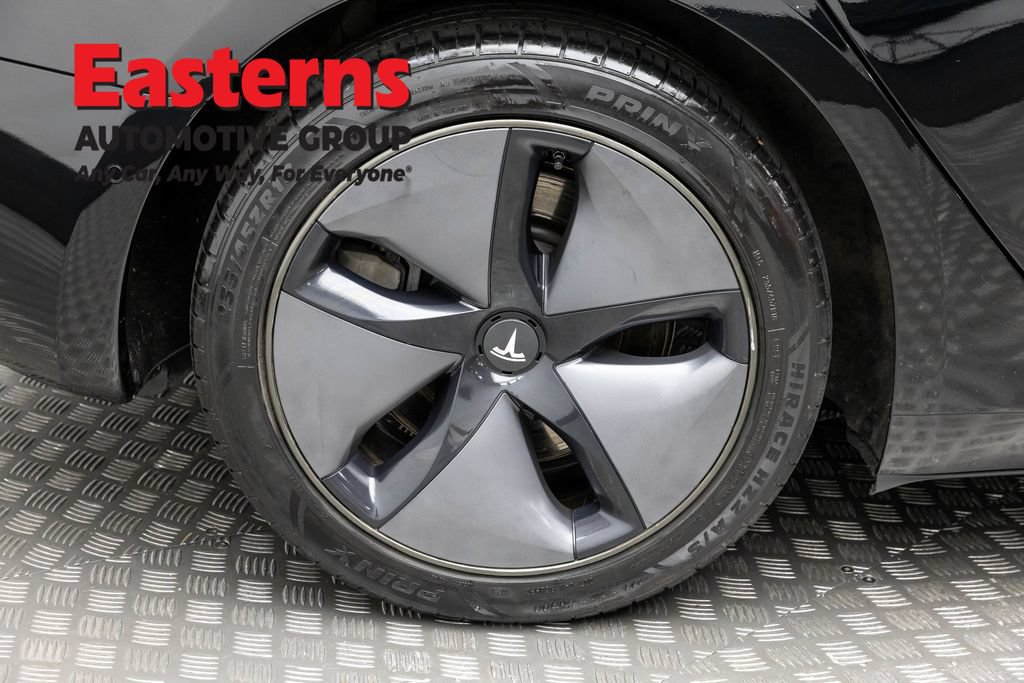 Used 2019 Tesla Model 3 Standard Range Plus RWD image 23