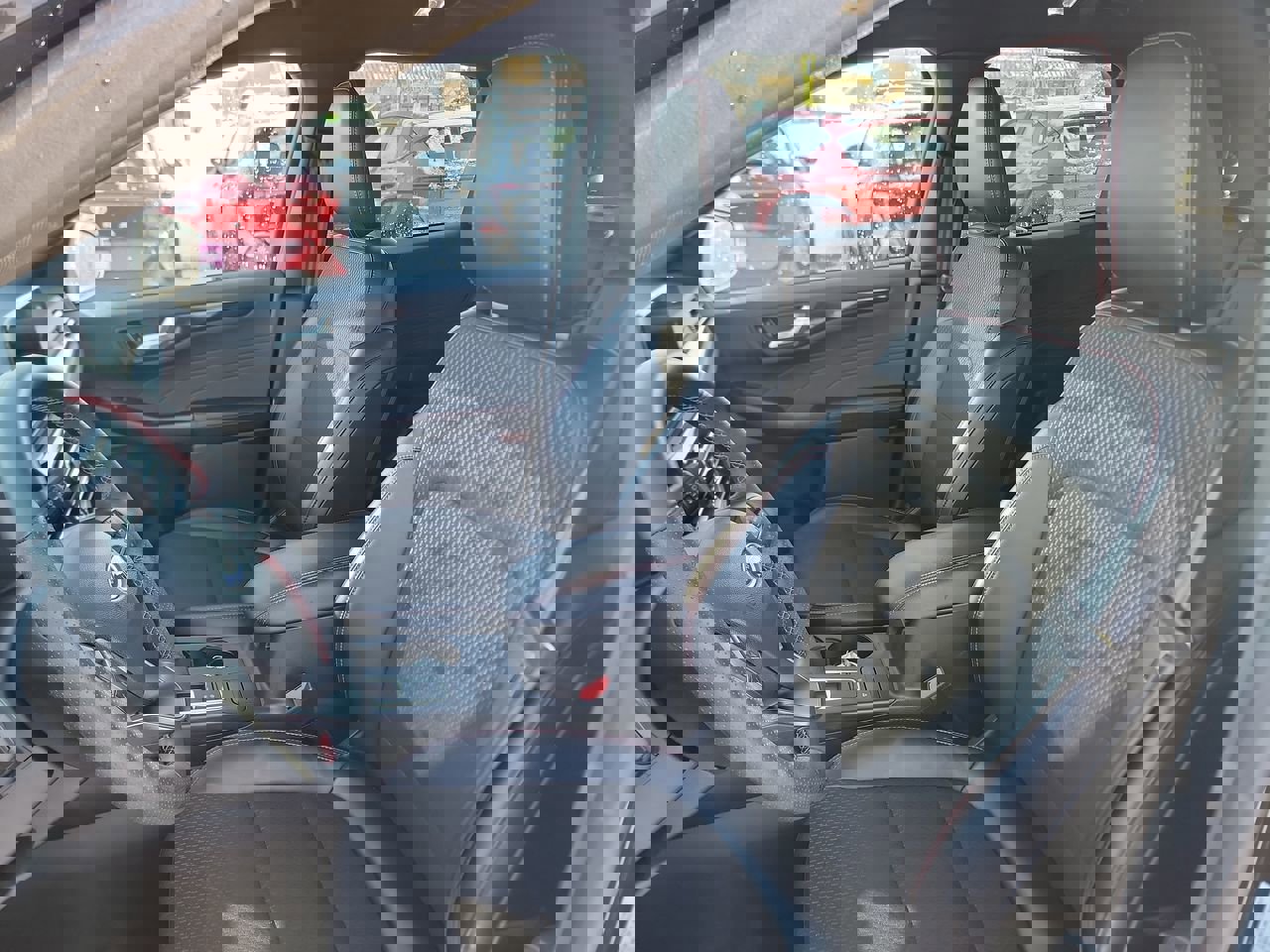 Used 2025 Ford Escape ST-Line image 13