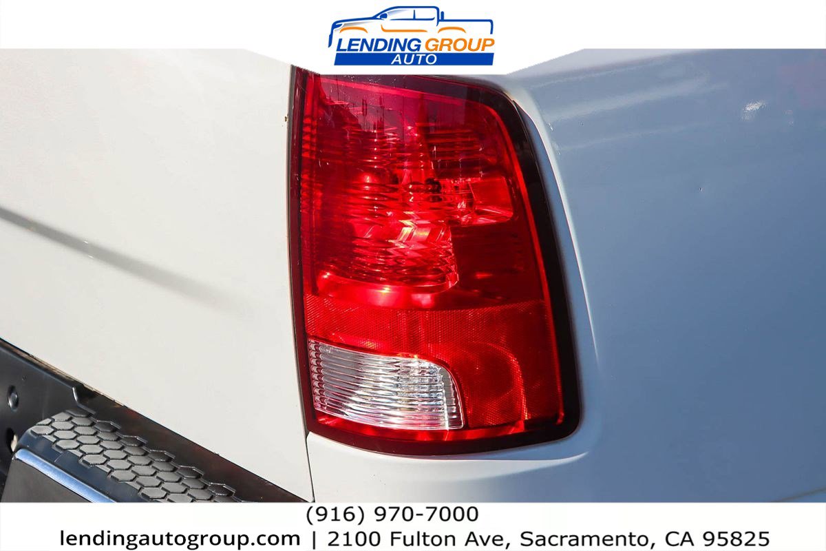 Used 2017 RAM 1500 Classic SLT image 8