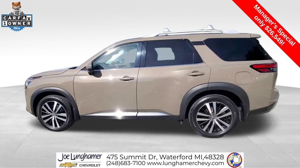 Used 2024 Nissan Pathfinder Platinum w/ Cargo Package AWD/4WD image 6