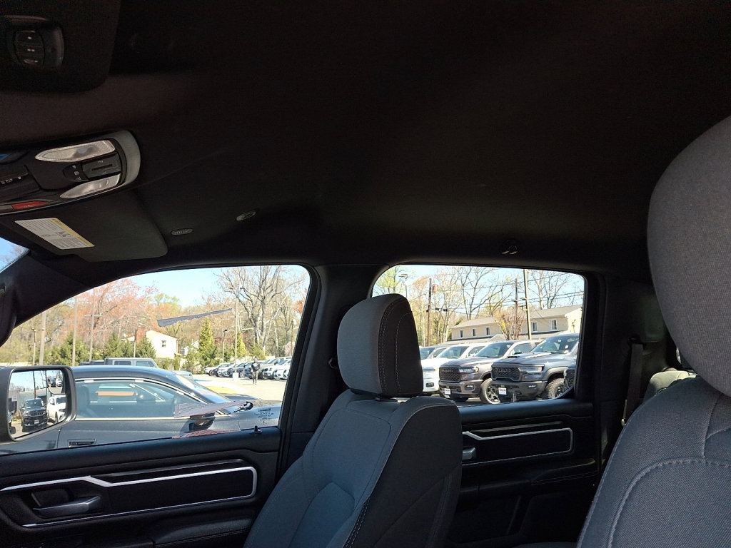 Used 2023 RAM 1500 Big Horn AWD/4WD image 25