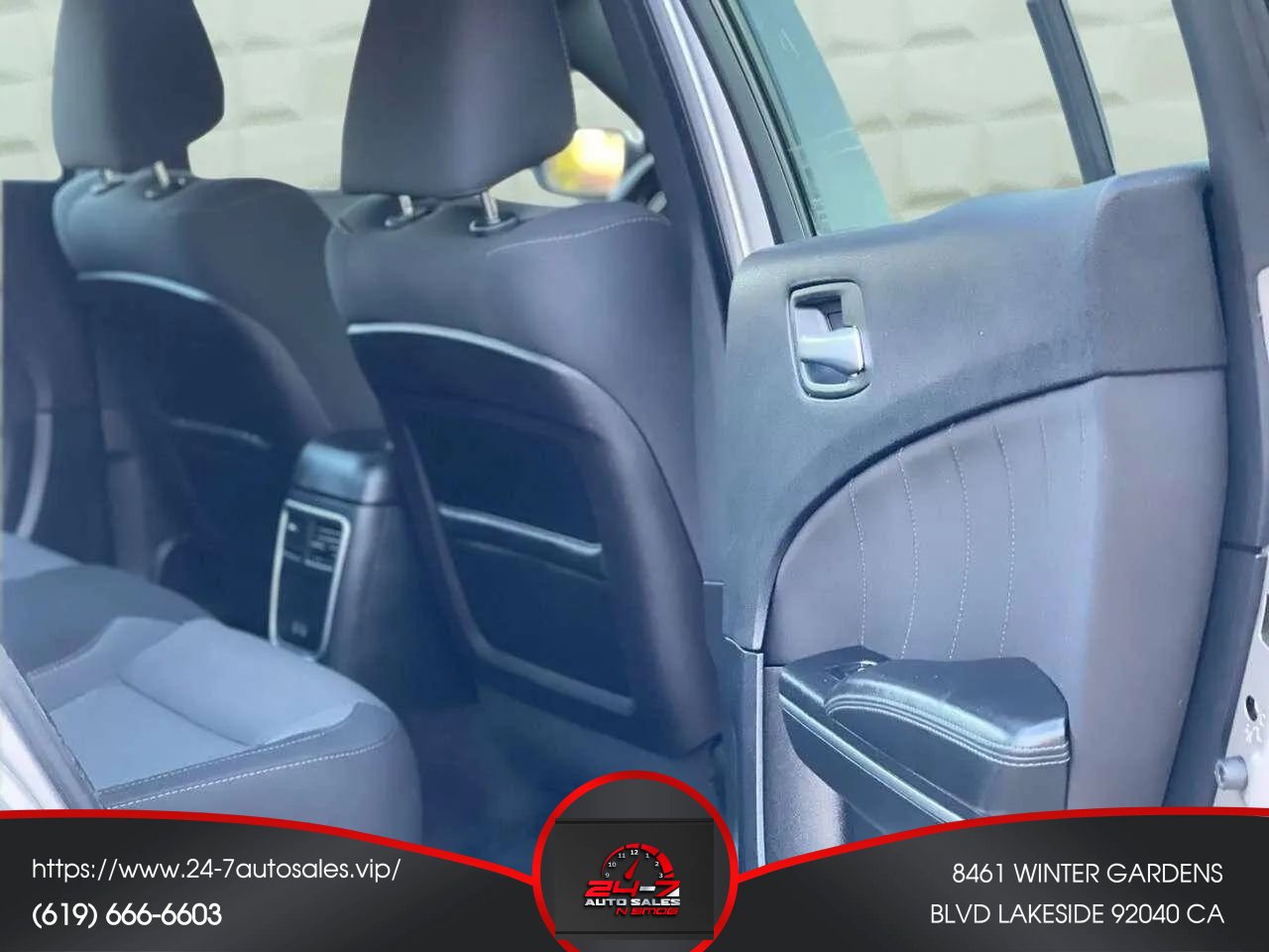 Used 2016 Dodge Charger SXT w/ Driver Confidence Group image 23