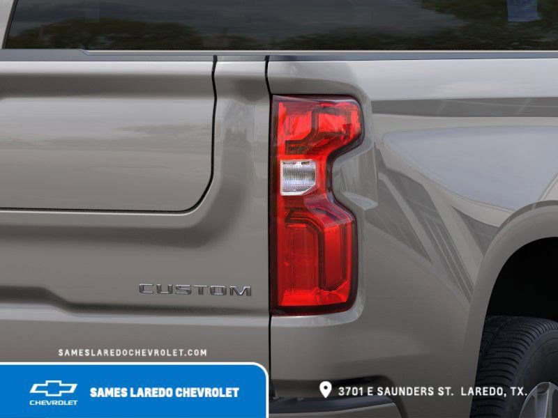 Used 2026 Chevrolet Silverado 1500 Custom image 11