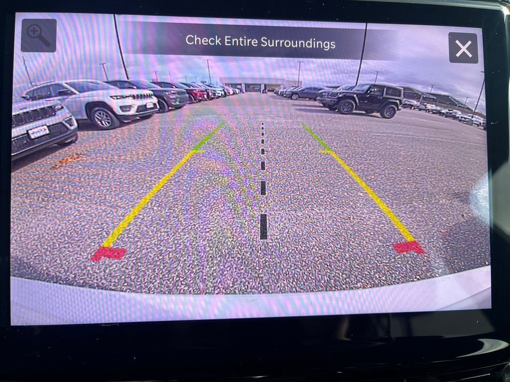 New 2025 Jeep Grand Cherokee L Overland w/ Luxury Tech Group IV image 9