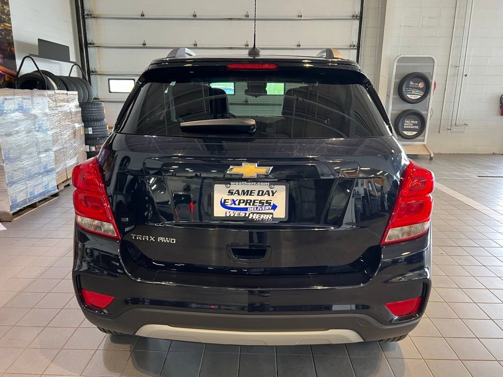 Used 2021 Chevrolet Trax LT w/ LT Convenience Package AWD/4WD image 7