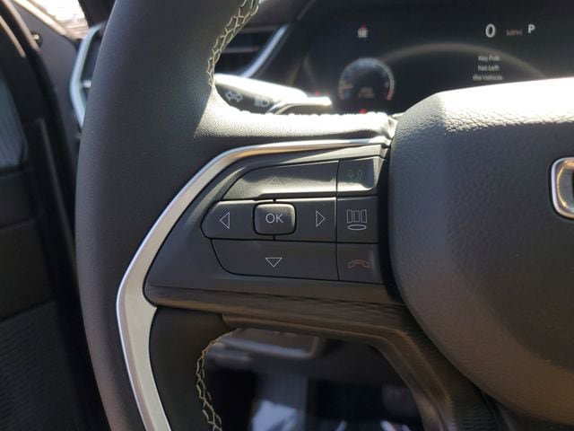 New 2026 Jeep Grand Cherokee Laredo RWD image 25