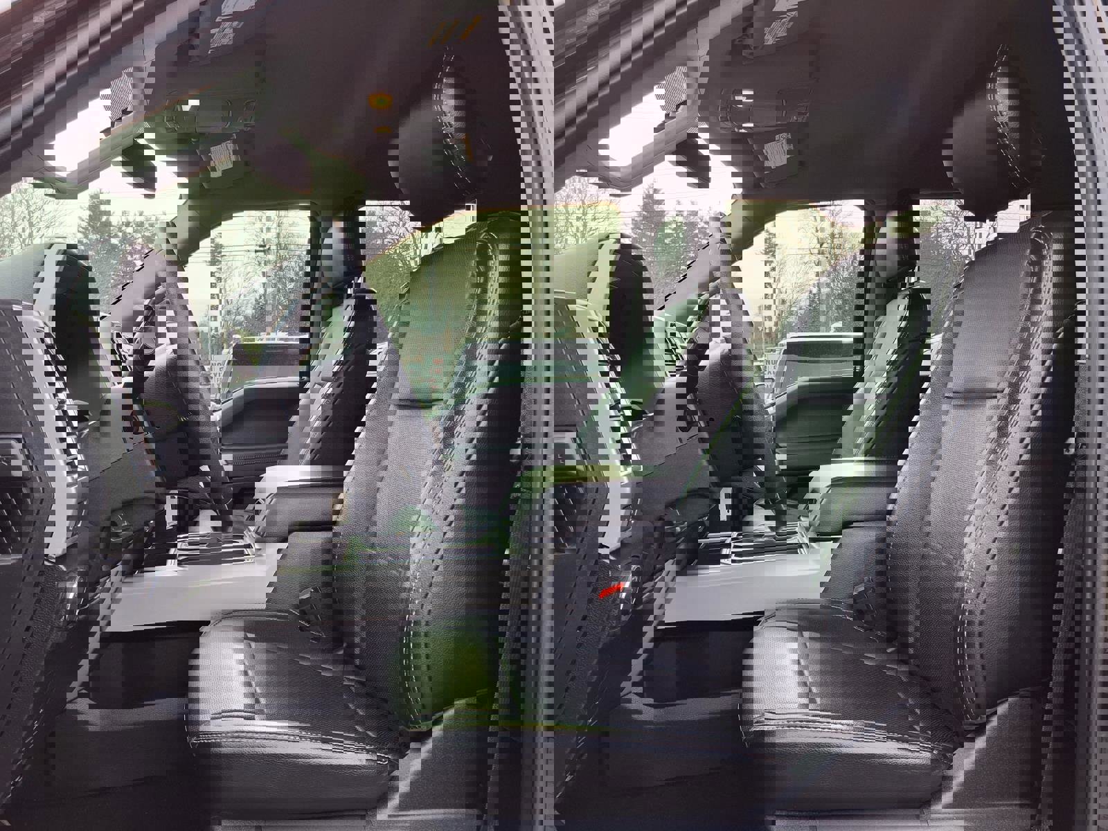 Used 2018 Ford F250 Lariat w/ Lariat Value Package image 6