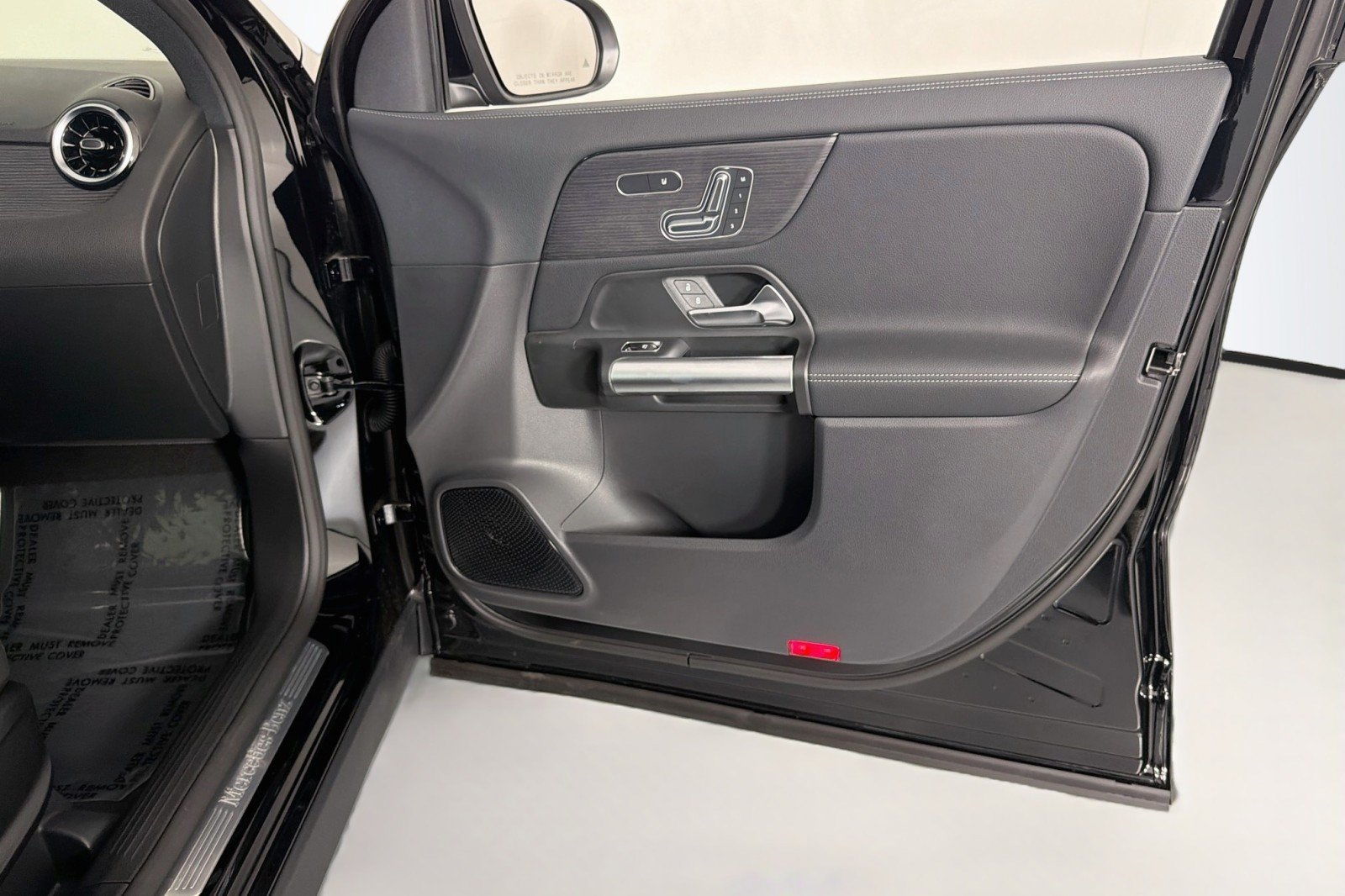 New 2026 Mercedes-Benz GLA 250 image 23