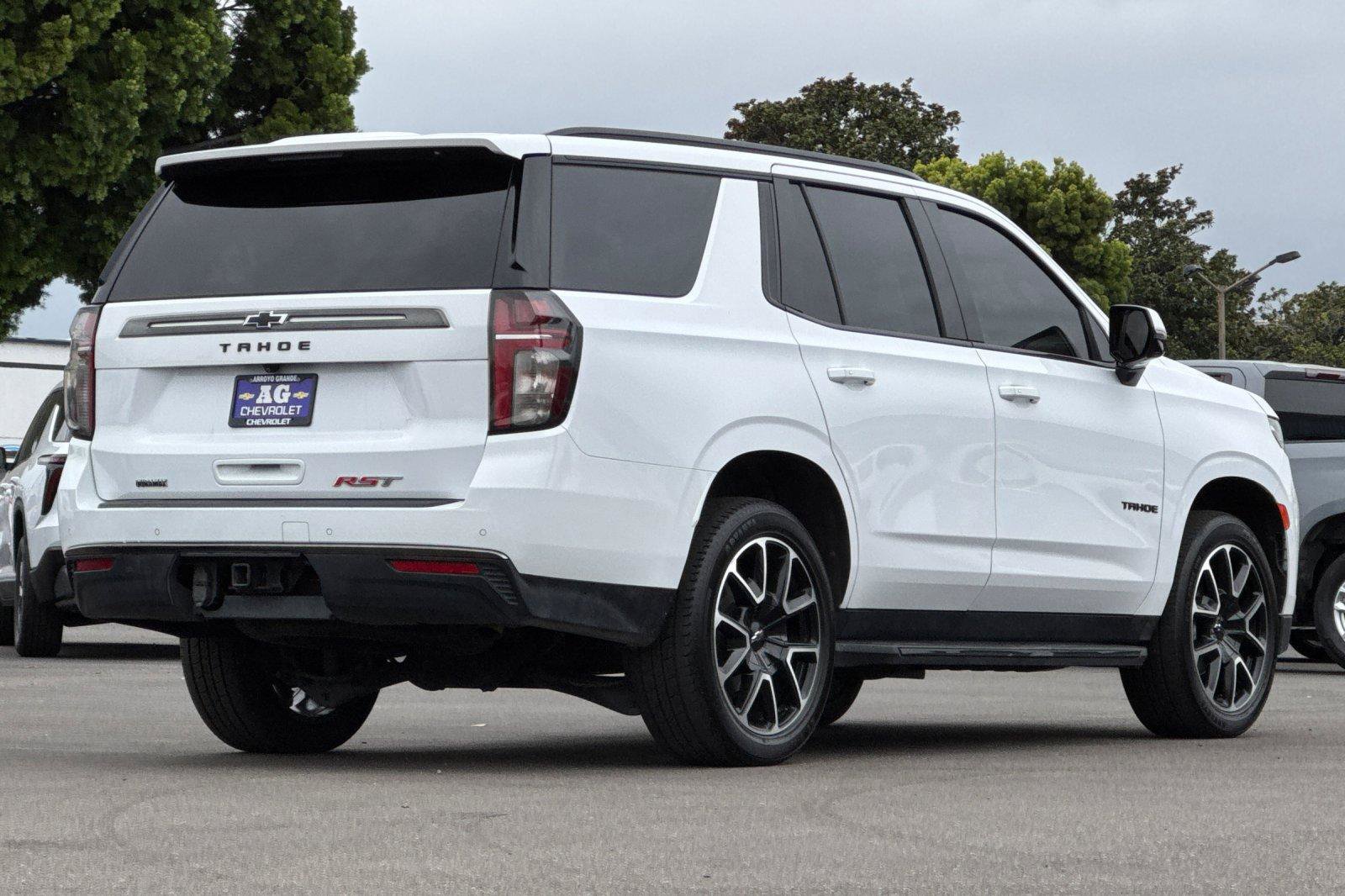 Used 2021 Chevrolet Tahoe RST w/ Luxury Package AWD/4WD image 6