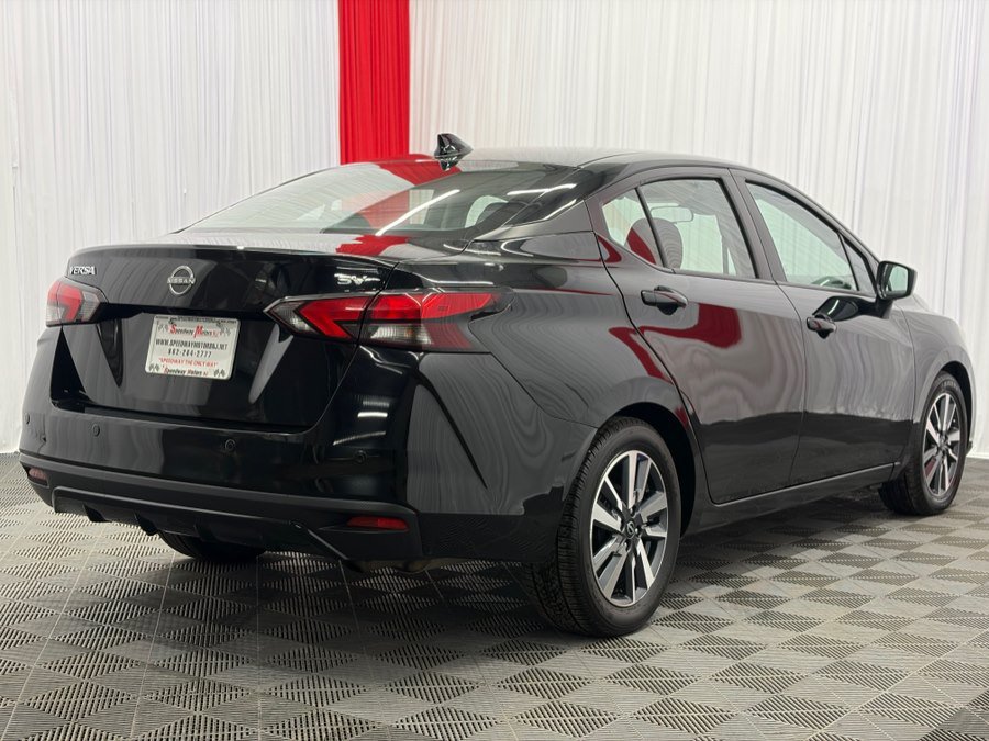 Used 2023 Nissan Versa SV FWD image 8