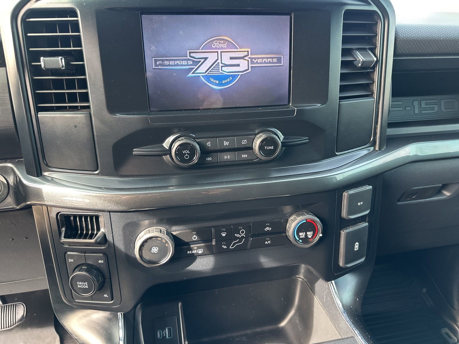 Used 2023 Ford F150 XL w/ STX Appearance Package AWD/4WD image 17