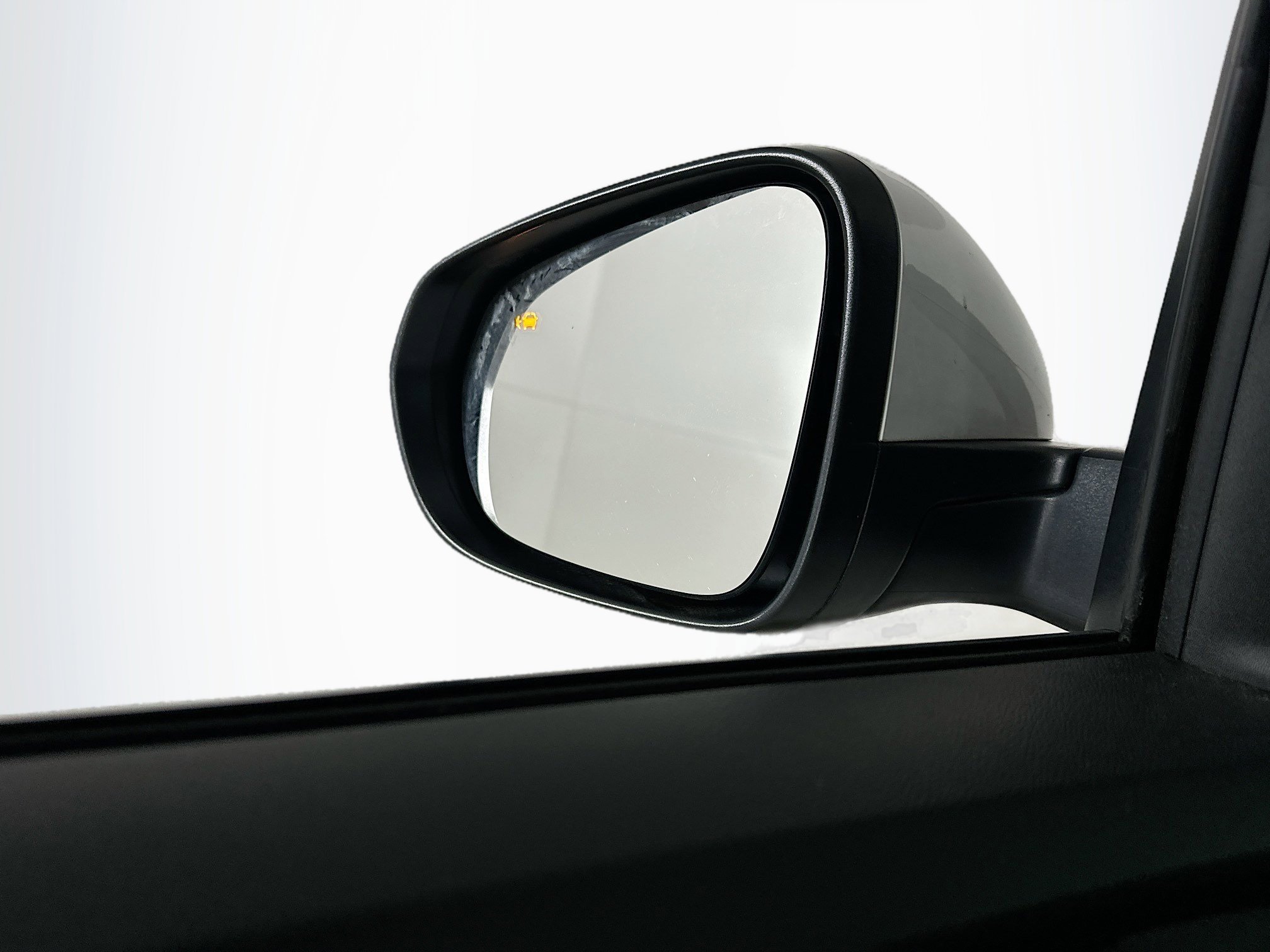 Used 2022 Chevrolet TrailBlazer LT w/ Driver Confidence Package image 15