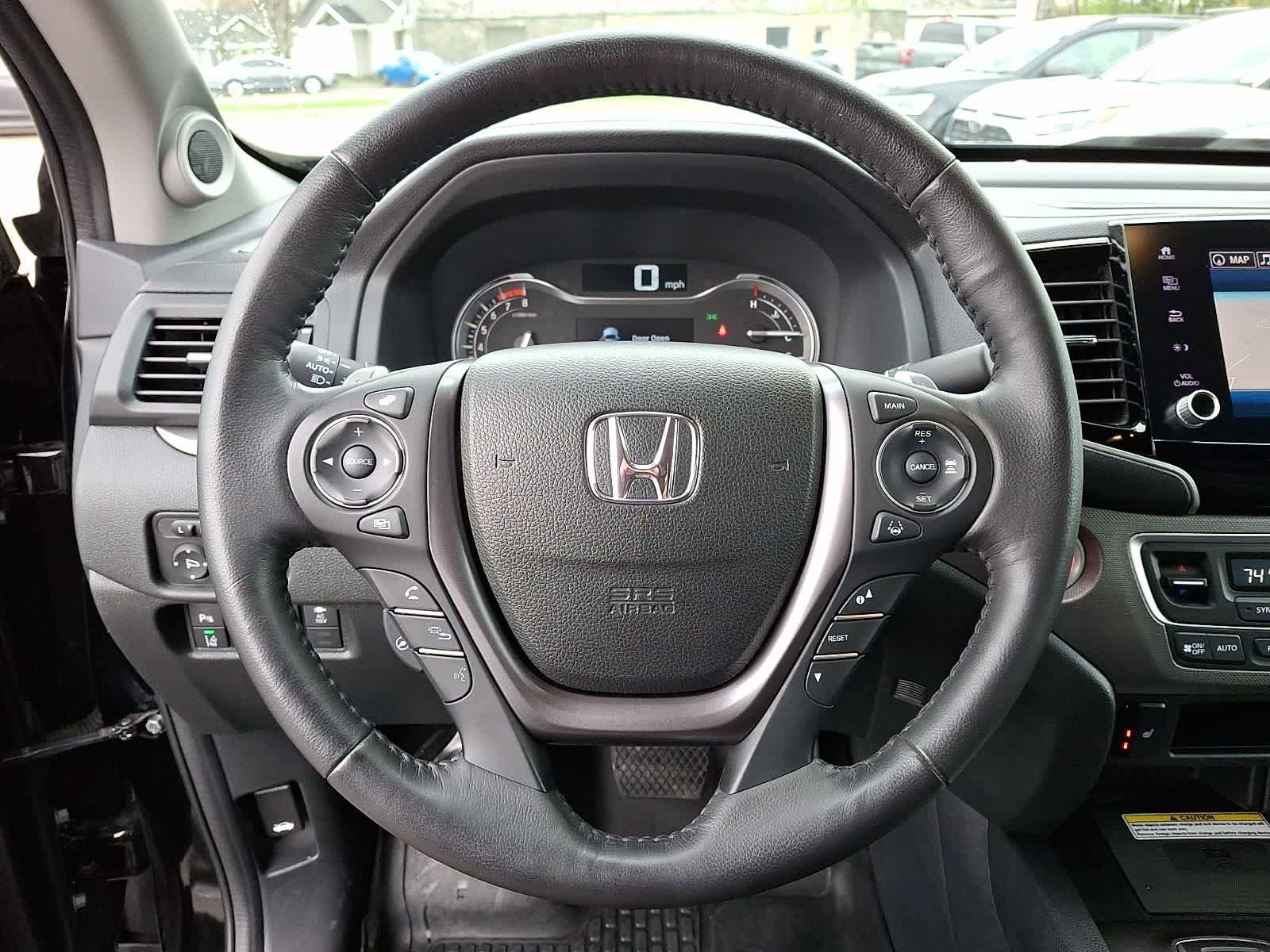 Used 2023 Honda Ridgeline RTL-E image 19