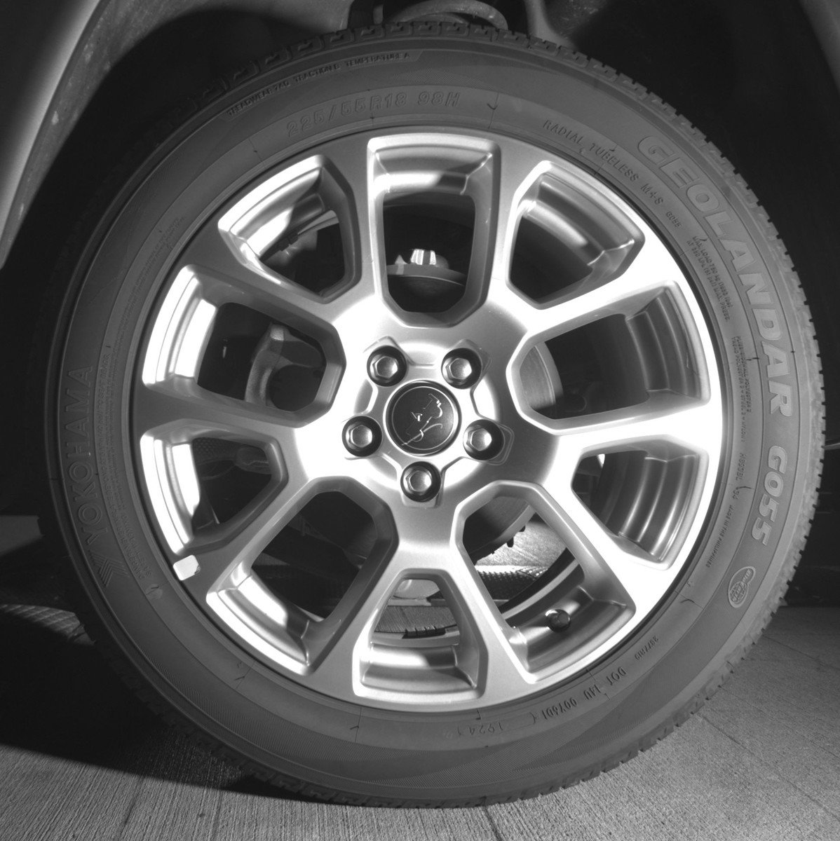 Used 2025 Jeep Compass Limited image 14