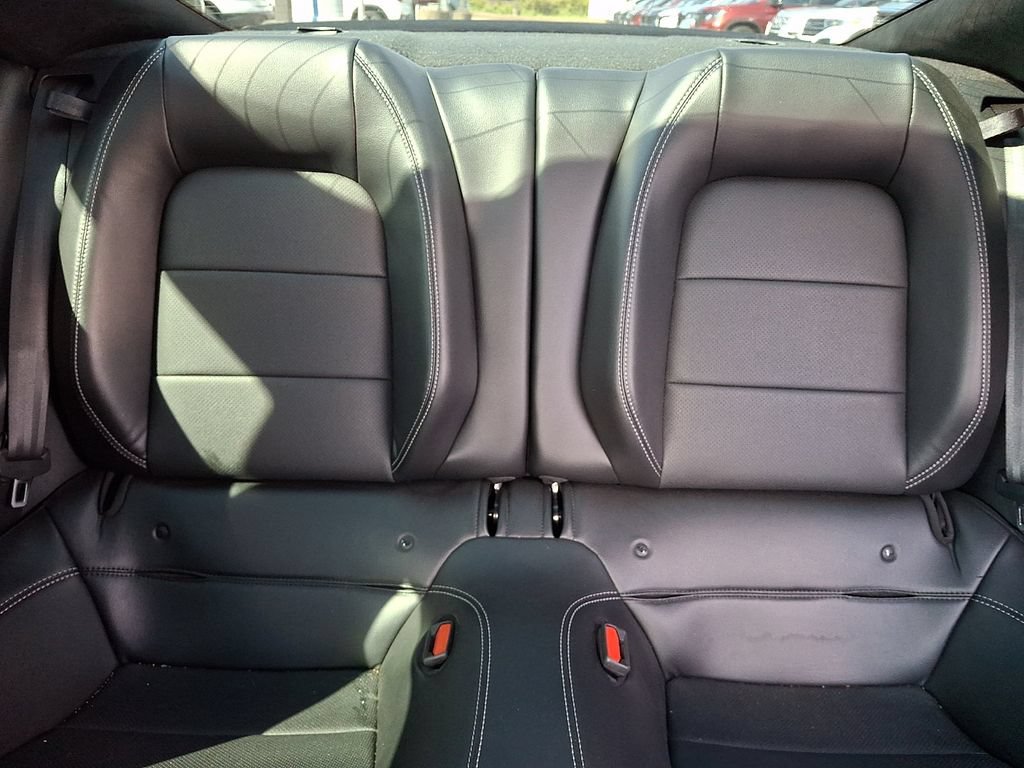 Used 2021 Ford Mustang GT Premium RWD image 19