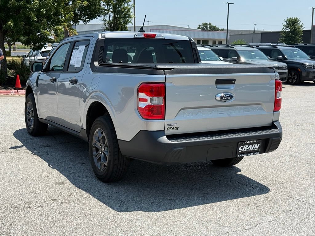 Used 2022 Ford Maverick XLT FWD image 5