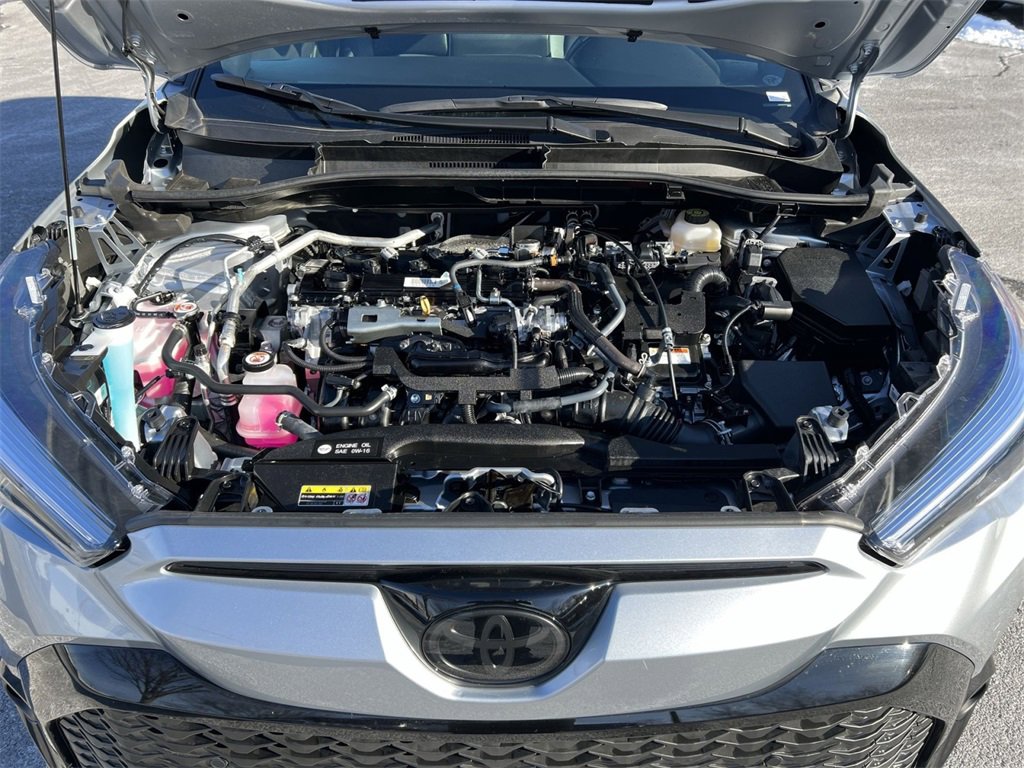 Used 2024 Toyota Corolla Cross XSE image 27