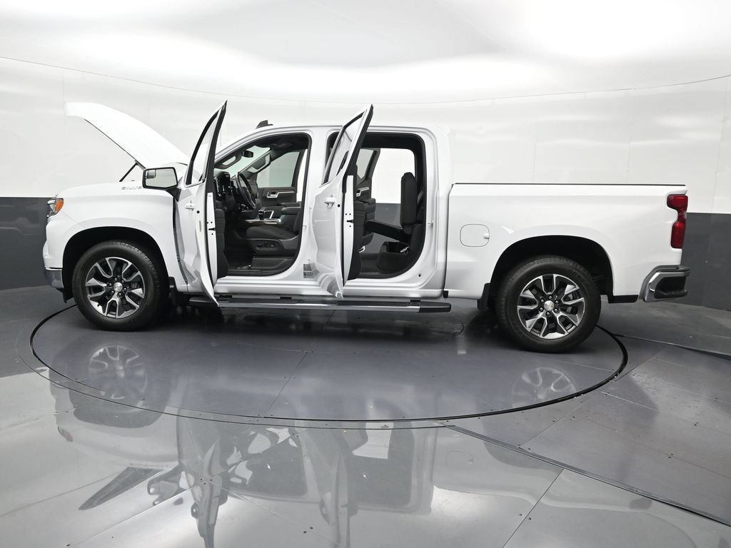 Used 2024 Chevrolet Silverado 1500 LT RWD image 33