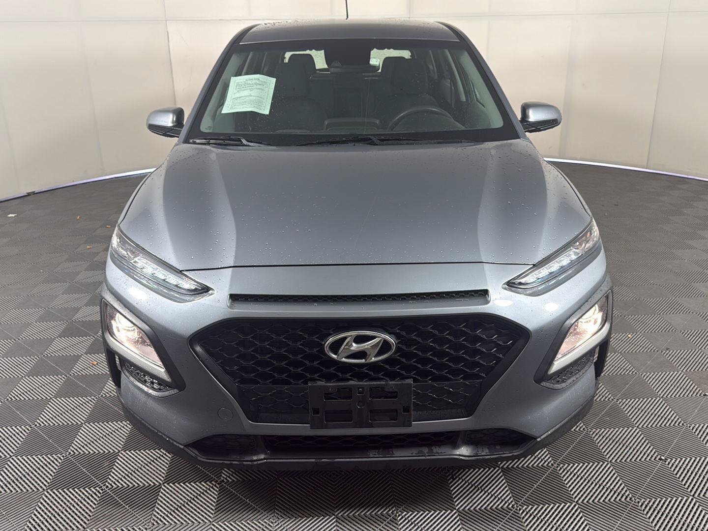 Used 2020 Hyundai Kona SE AWD/4WD image 3