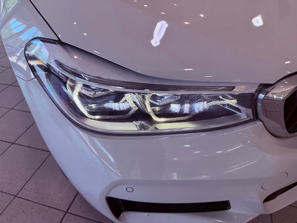 Used 2018 BMW 640i Gran Turismo xDrive AWD/4WD image 17