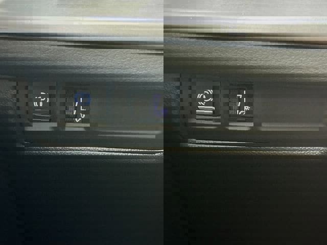 Used 2024 Cadillac XT4 Sport w/ Cold Weather Package image 11