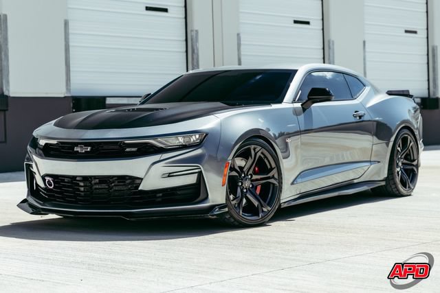 Used 2020 Chevrolet Camaro SS RWD image 43