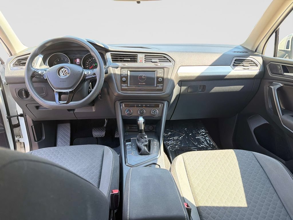 Used 2021 Volkswagen Tiguan S FWD image 17
