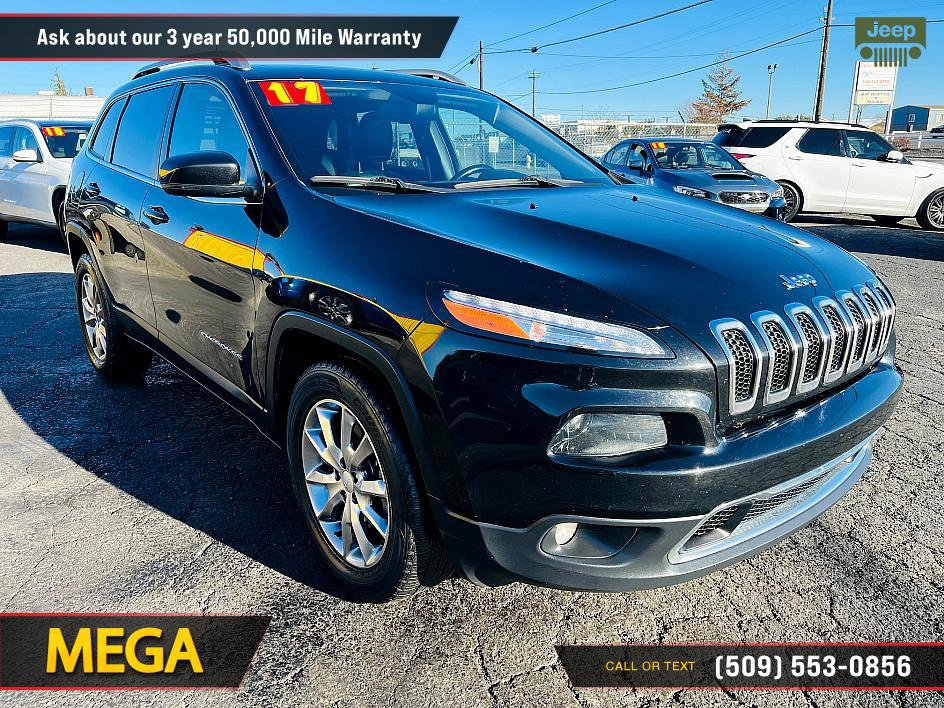 Used 2017 Jeep Cherokee Limited w/ Luxury Group image 5