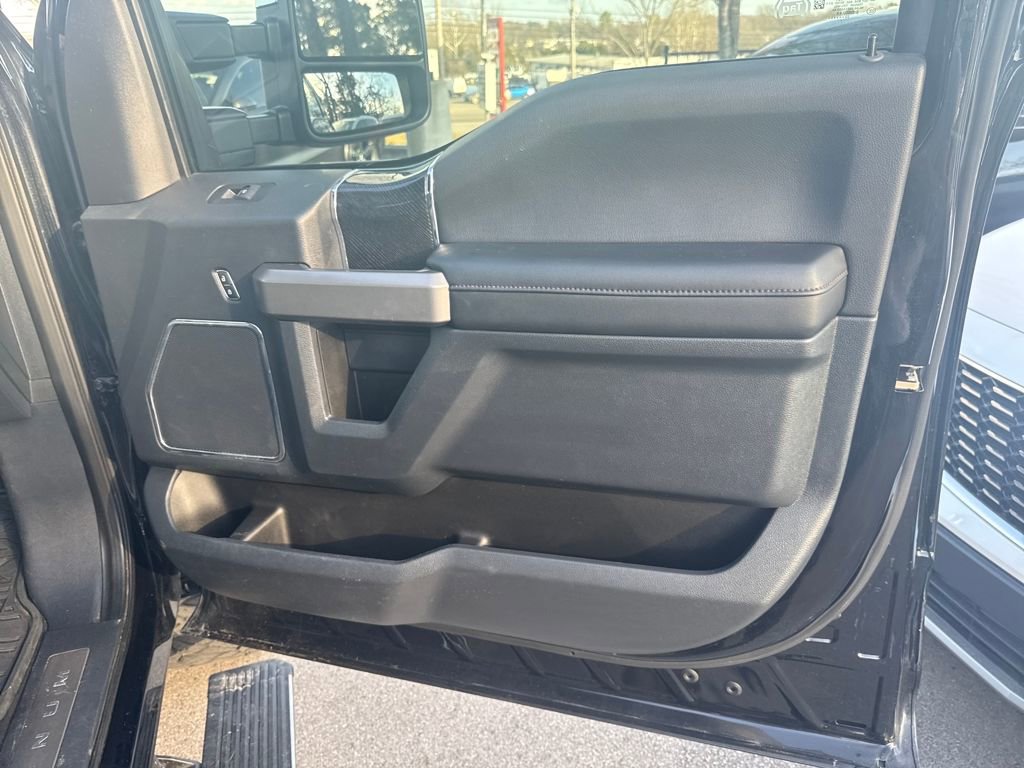 Used 2022 Ford F250 Platinum image 43