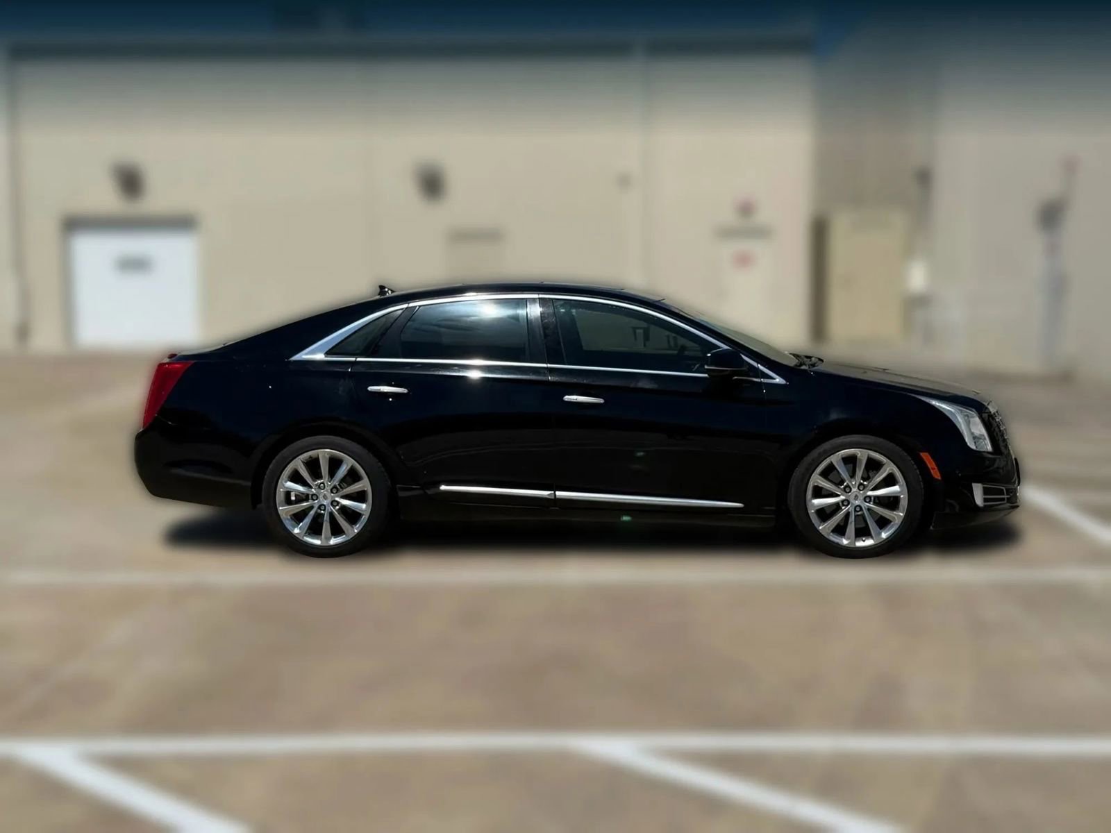 Used 2014 Cadillac XTS Luxury image 10