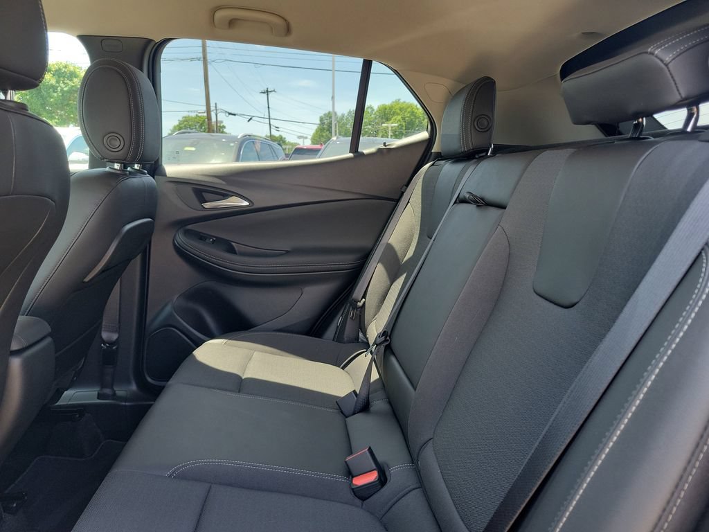 Used 2023 Buick Encore GX Select w/ Safety Package II FWD image 12