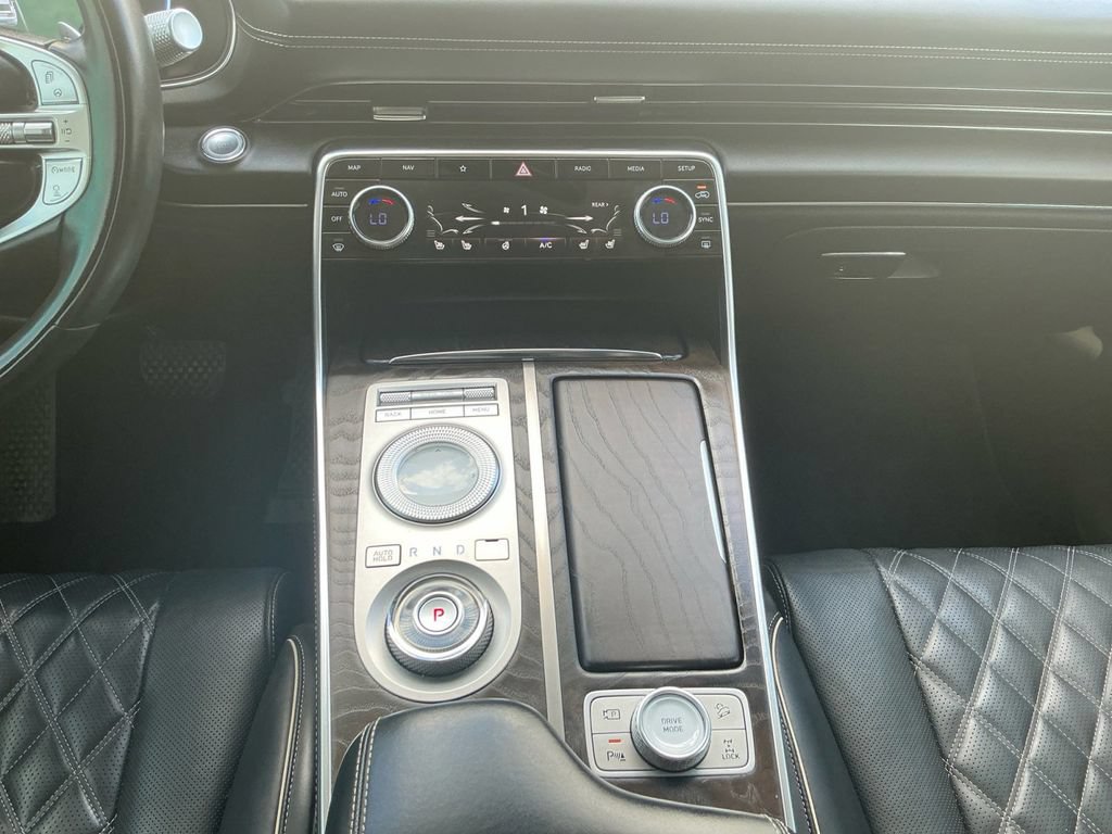 Used 2021 Genesis GV80 3.5T w/ Prestige Package 07 AWD/4WD image 20
